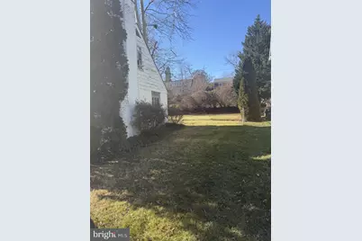 9302 Bulls Run Parkway, Bethesda, MD 20817 - Photo 3