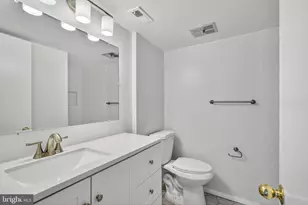 18910 Smoothstone Way, Montgomery Village, MD 20886 - Photo 15