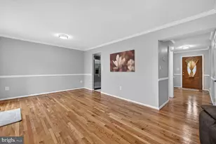 13030 Pickering Dr, Germantown, MD 20874 - Photo 9