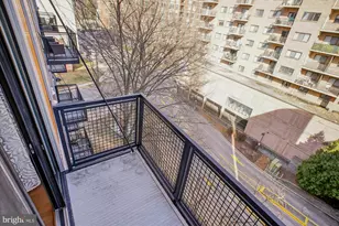 1320 Fenwick Ln, Silver Spring, MD 20910 - Photo 9