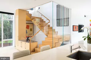 9119 Levelle Dr, Chevy Chase, MD 20815 - Photo 19