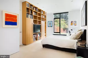 9119 Levelle Dr, Chevy Chase, MD 20815 - Photo 17