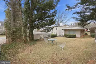 6104 Kirby Rd, Bethesda, MD 20817 - Photo 5