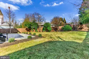 8613 Hartsdale Ave, Bethesda, MD 20817 - Photo 47