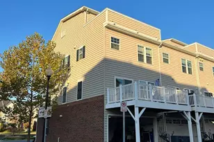 13312 Waterford Hills Boulevard, Germantown, MD 20874 - Photo 5