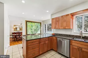 10104 Colebrook Ave, Potomac, MD 20854 - Photo 9