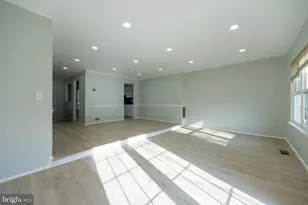 19 Earth Star Pl, Gaithersburg, MD 20878 - Photo 5