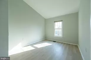 19 Earth Star Pl, Gaithersburg, MD 20878 - Photo 23