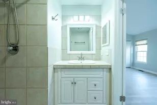 19 Earth Star Pl, Gaithersburg, MD 20878 - Photo 17