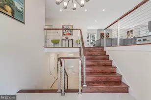 7201 Thomas Branch Dr, Bethesda, MD 20817 - Photo 3