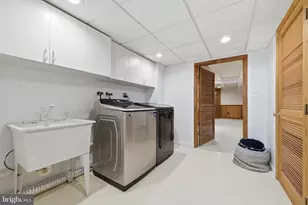 9004 Copenhaver, Potomac, MD 20854 - Photo 67