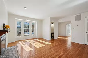 20812 Aspenwood Ln, Montgomery Village, MD 20886 - Photo 17