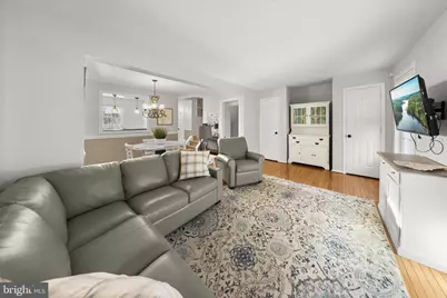 9586 White Pillar Terrace, Gaithersburg, MD 20882 - Photo 5