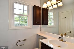 7109 Radnor Rd, Bethesda, MD 20817 - Photo 25