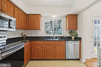 7510 Filbert Terrace, Gaithersburg, MD 20879 - Photo 15
