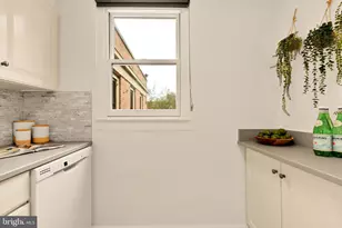 4818 Chevy Chase Dr, Chevy Chase, MD 20815 - Photo 13