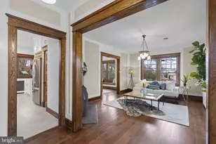 9403 Warren St, Silver Spring, MD 20910 - Photo 7