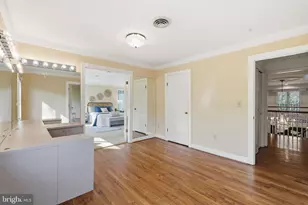 10517 Alloway Dr, Potomac, MD 20854 - Photo 47