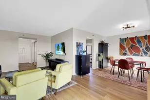 15101 Interlachen Dr, Silver Spring, MD 20906 - Photo 5