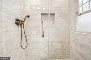 8313 Haddon Dr, Takoma Park, MD 20912 - Photo 17