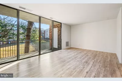 726 Quince Orchard Boulevard #102, Gaithersburg, MD 20878 - Photo 19