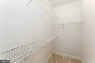 16316 Decker Pl, Rockville, MD 20855 - Photo 9