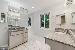 9812 Betteker Ln, Potomac, MD 20854 - Photo 17