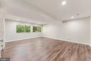 9812 Betteker Ln, Potomac, MD 20854 - Photo 27