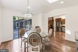 9812 Betteker Ln, Potomac, MD 20854 - Photo 13