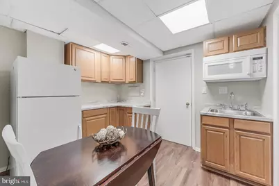 9812 Betteker Lane, Potomac, MD 20854 - Photo 5