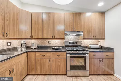 9812 Betteker Lane, Potomac, MD 20854 - Photo 15