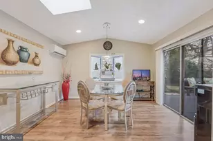 9812 Betteker Ln, Potomac, MD 20854 - Photo 17