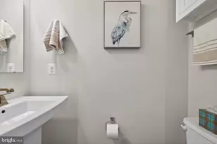 19765 Grn Vlg Dr, Montgomery Village, MD 20886 - Photo 9