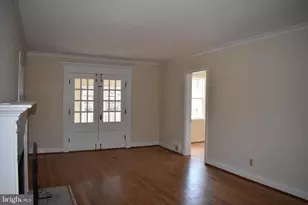 7205 Clarendon Rd, Bethesda, MD 20814 - Photo 11