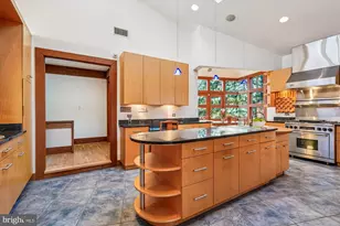 11616 Danville Dr, North Bethesda, MD 20852 - Photo 9