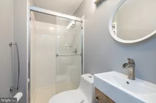 10620 Weymouth St, Bethesda, MD 20814 - Photo 19