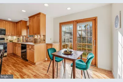 10 Colebrook Court, Potomac, MD 20854 - Photo 9