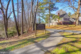 10 Colebrook Ct, Potomac, MD 20854 - Photo 27