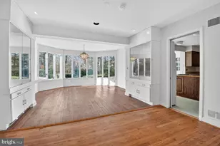 10816 Fox Hunt Ln, Potomac, MD 20854 - Photo 5