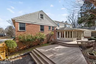 10816 Fox Hunt Ln, Potomac, MD 20854 - Photo 15