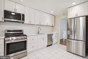 6518 Wilmett Rd, Bethesda, MD 20817 - Photo 5