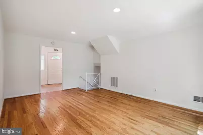 6518 Wilmett Road, Bethesda, MD 20817 - Photo 29