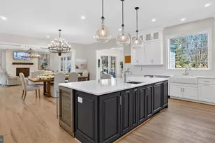 10525 Tanager Ln, Potomac, MD 20854 - Photo 17