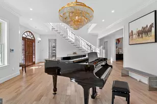 10525 Tanager Ln, Potomac, MD 20854 - Photo 11