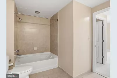 5750 Bou Avenue #801, Rockville, MD 20852 - Photo 21