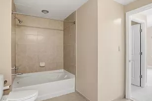 5750 Bou Ave, Rockville, MD 20852 - Photo 21