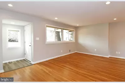 6319 Tone Court, Bethesda, MD 20817 - Photo 3