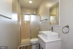 6319 Tone Ct, Bethesda, MD 20817 - Photo 17