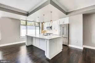 4915 Hampden Ln, Bethesda, MD 20814 - Photo 9