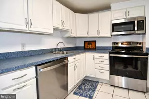 4601 N Park Ave, Chevy Chase, MD 20815 - Photo 7